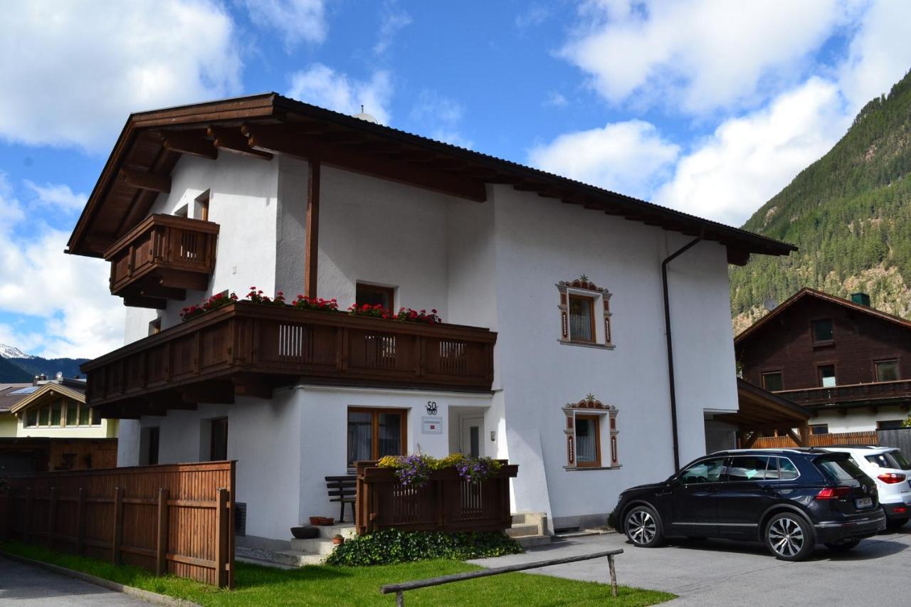Appartement Thermenzeit Längenfeld Buitenkant foto